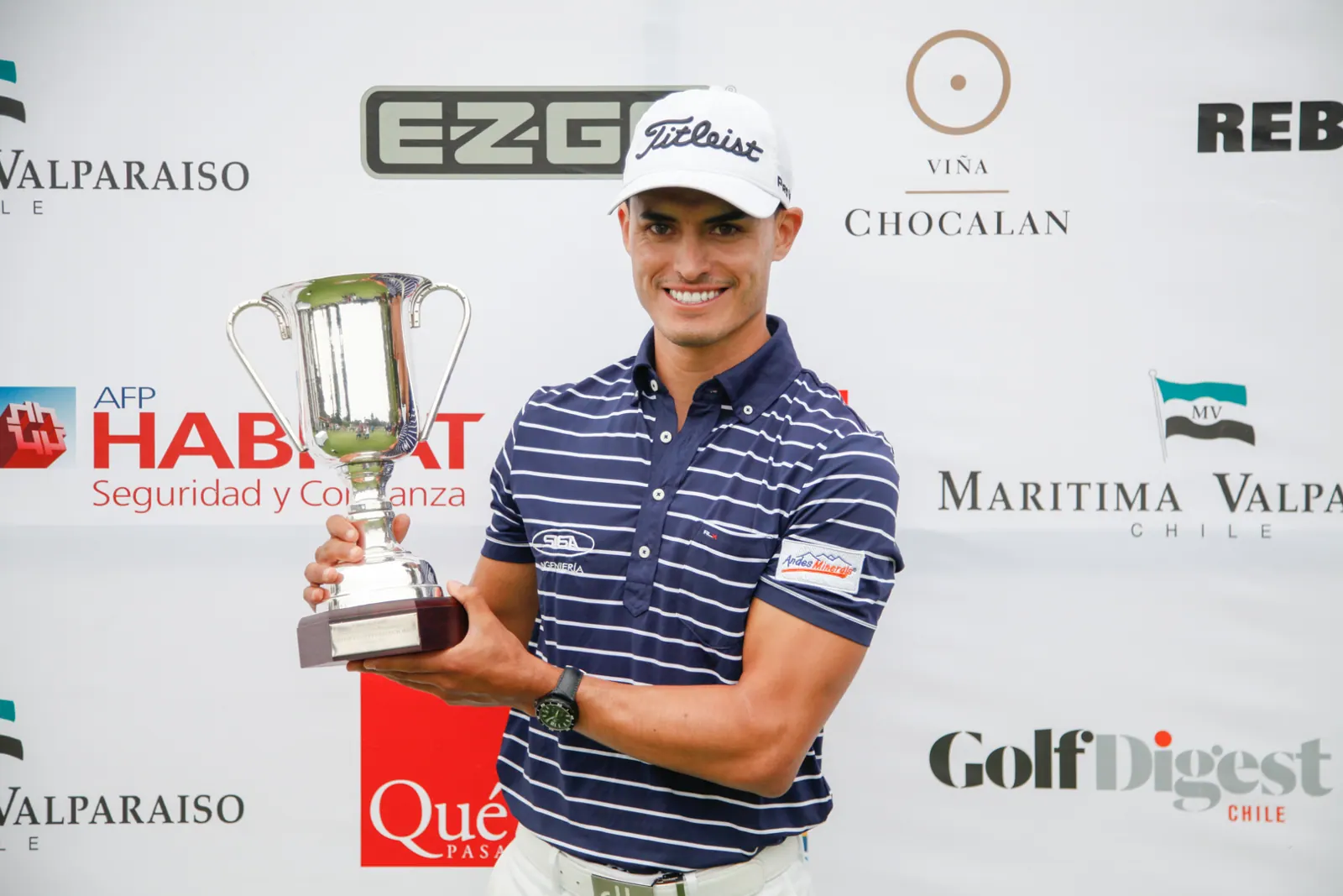 Christian Espinoza, Campeón en Rocas