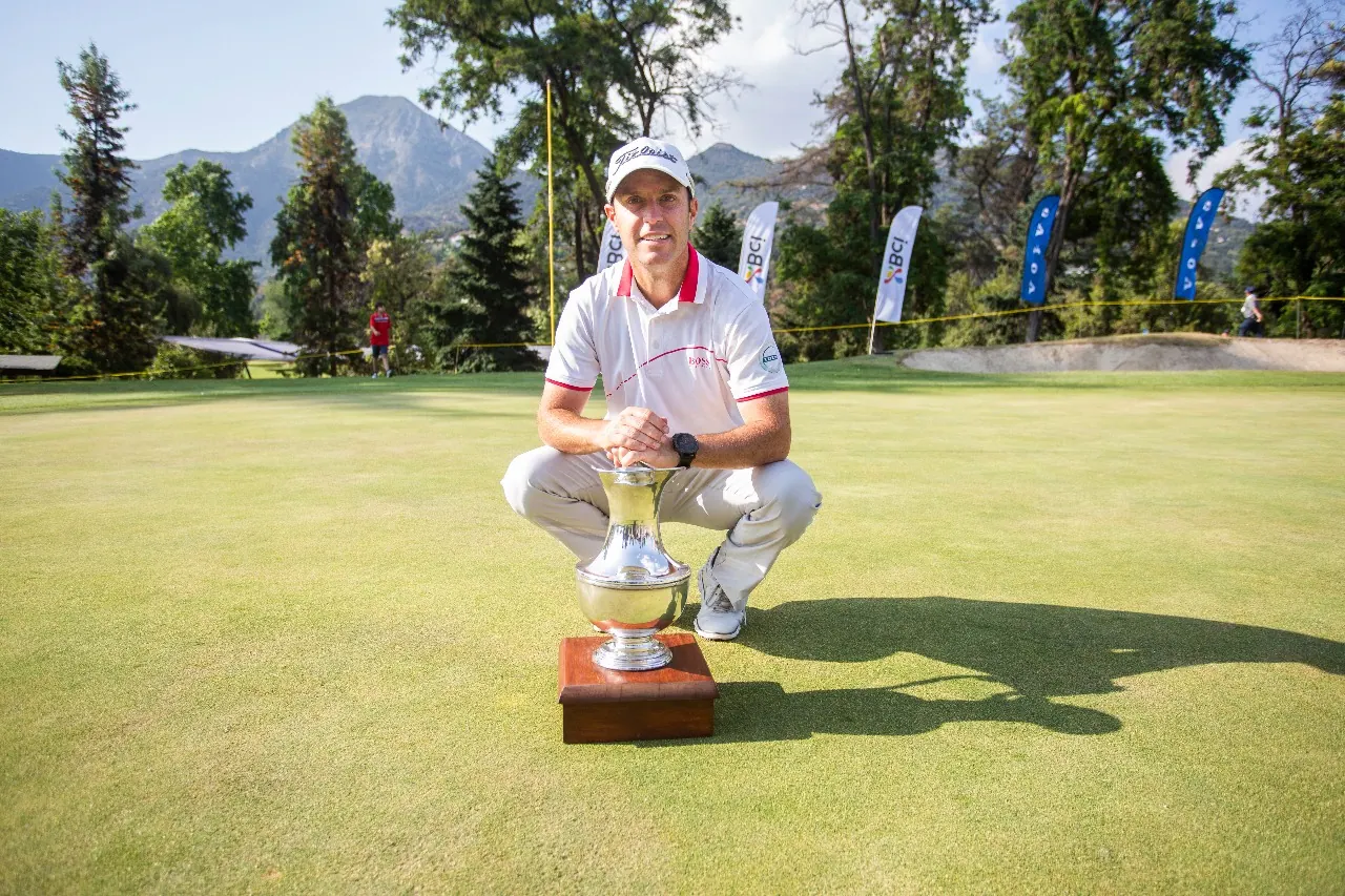 Mark Tullo se adueña del Abierto Sport Francés