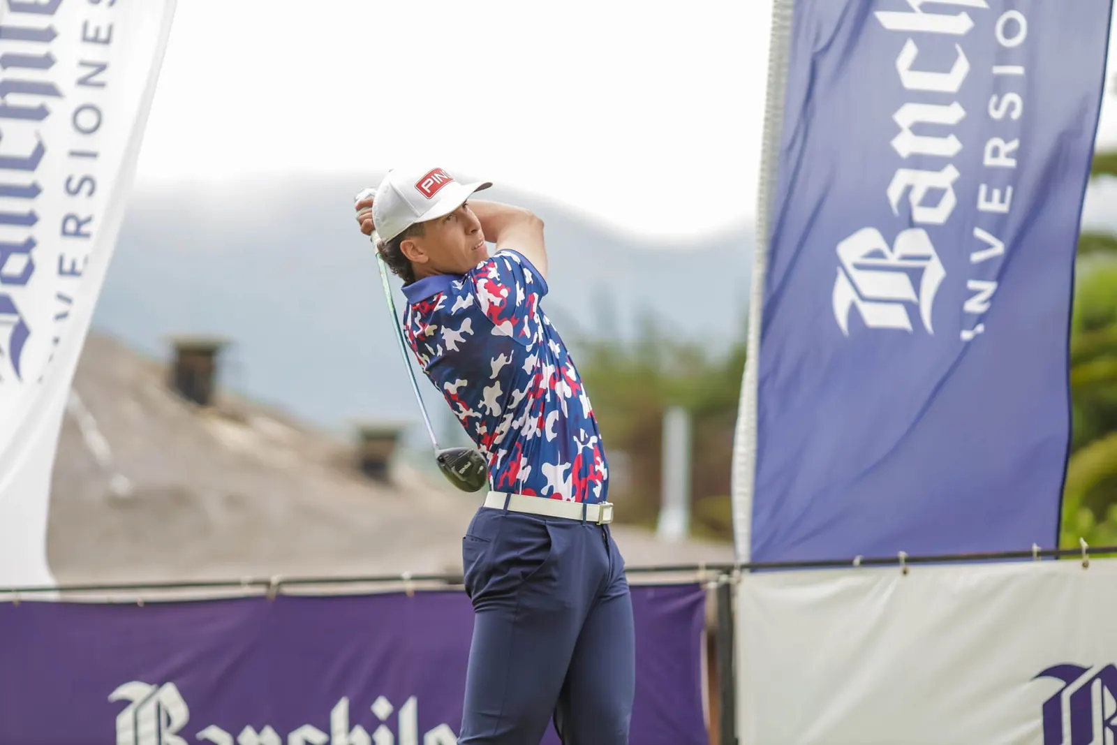 Resumen semanal: Martín León se corona en el Big Easy Tour, Niemann cierra la temporada del LIV Golf en el tercer lugar y Del Solar no pasa el corte en el Korn Ferry Tour